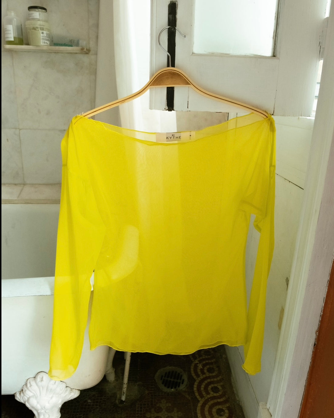 LIV BLOUSE AMARILLA